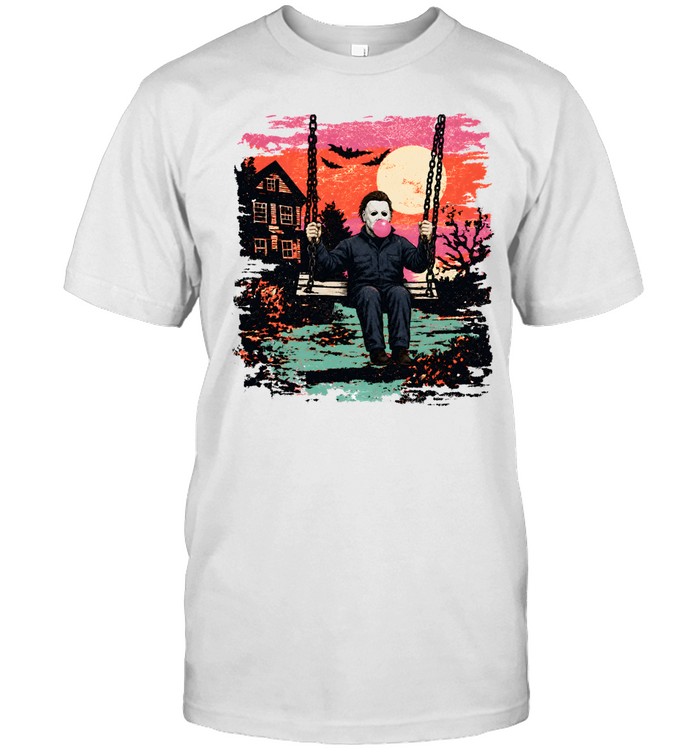 Michael Myers On Swing Blowing Bubble Gum Halloween Classic Men's T-shirt Michael Myers On Swing Blowing Bubble Gum Halloween Classic Men's T-shirt