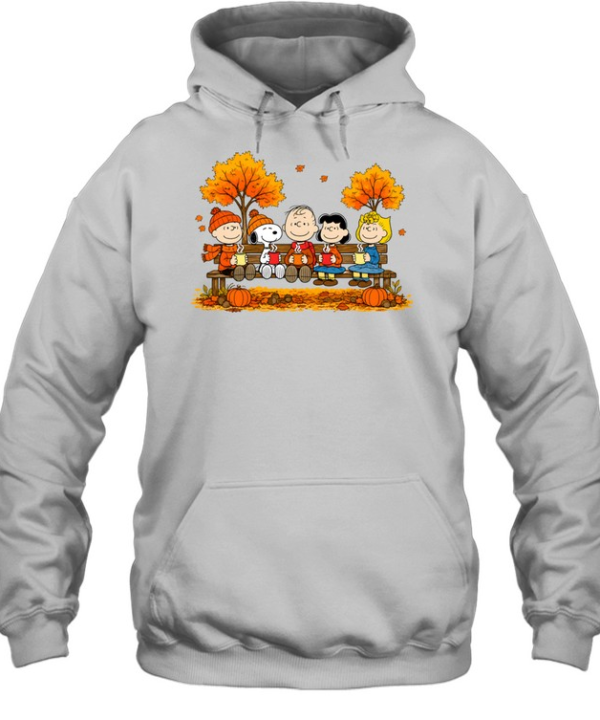Peanuts Snoopy Autumn Fall Sitting On Bench Drinking Coffee  Unisex Hoodie