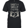 There's A Skelly In My Belly Skeleton Baby Halloween Pregnancy Reveal  Classic Men's T-shirt
