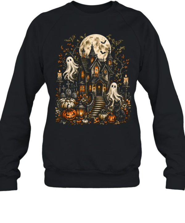 Vintage Gothic Haunted House Spooky Ghosts Full Moon Halloween Unisex Sweatshirt