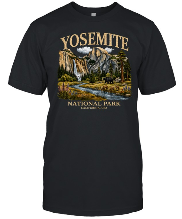 Yosemite National Park California Half Dome Bear Wildlife Washed  Classic Men's T-shirt