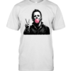 Funny Michael Myers Blowing Bubble Gum Peace Sign Halloween Horror  Classic Men's T-shirt