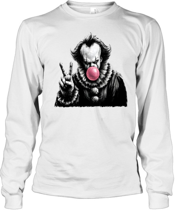 Funny Pennywise Blowing Bubble Gum Peace Sign Halloween Horror  Long Sleeved T-shirt